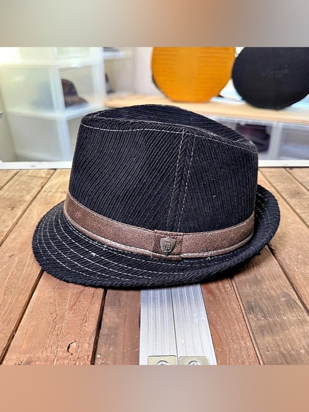 DPC Dorfman Pacific Black Corduroy Fedora Hat Large 57cm Brown Band
